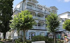 Fewos Direkt Am Strand, Mit Suedbalkon Oder Mit Balkon Mit Meerblick, Villa Strandburg, Binz